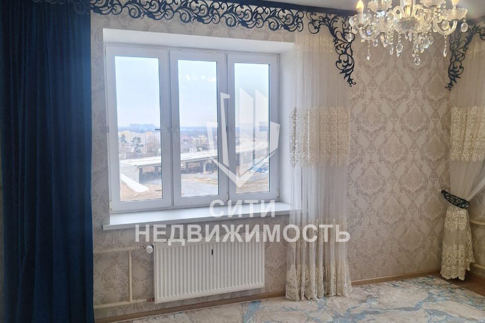 Продаётся 1-комнатная квартира, 37 м²