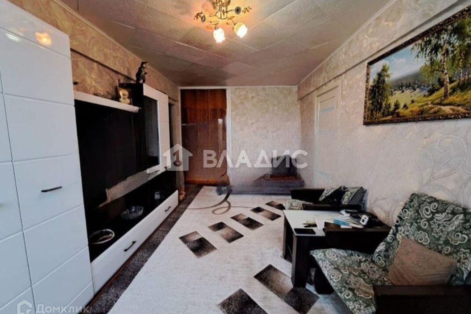 Продаётся 3-комнатная квартира, 50.6 м²