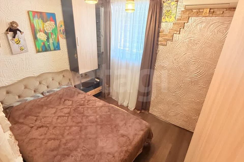 Продаётся 1-комнатная квартира, 18.5 м²