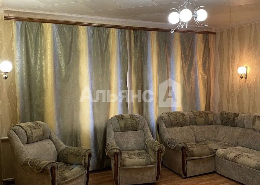 Продаётся 3-комнатная квартира, 70.3 м²