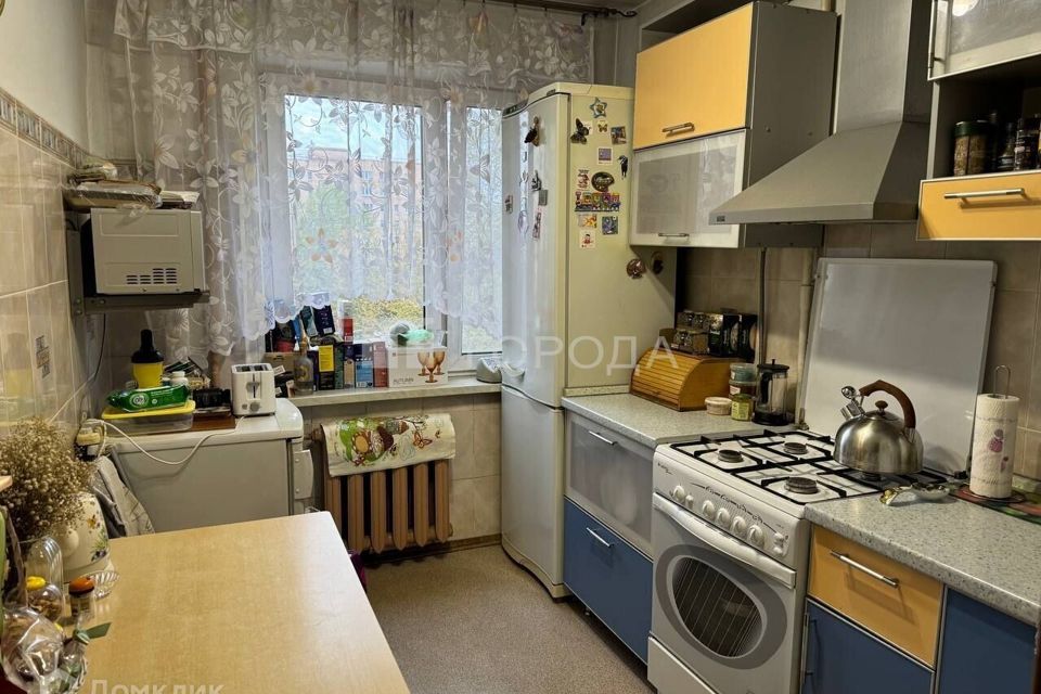 Продаётся 3-комнатная квартира, 61.4 м²