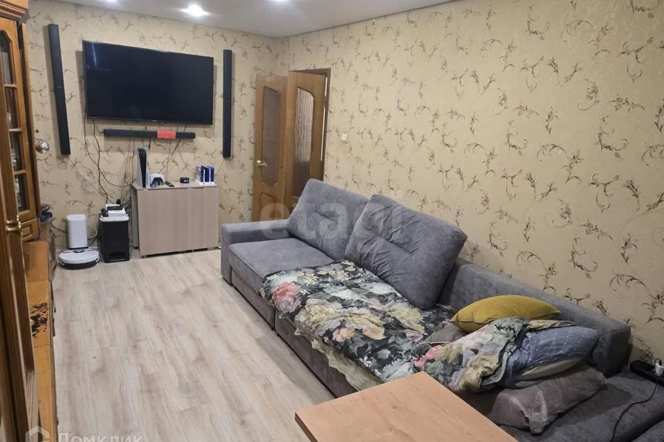 Продаётся 3-комнатная квартира, 61.4 м²