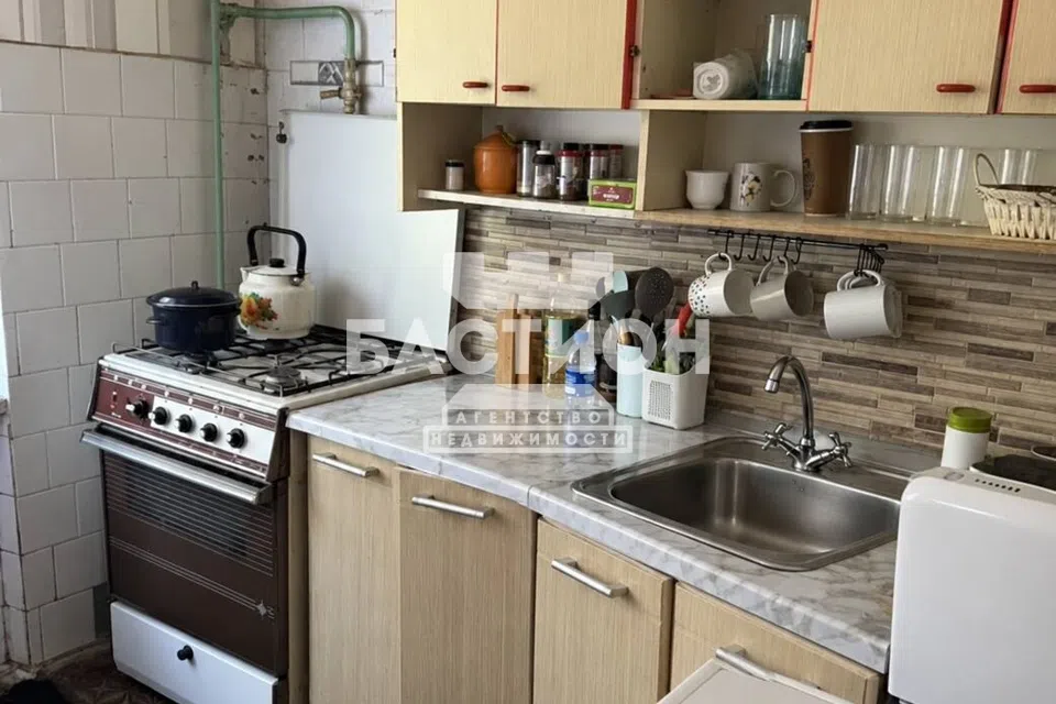 Продаётся 3-комнатная квартира, 68 м²