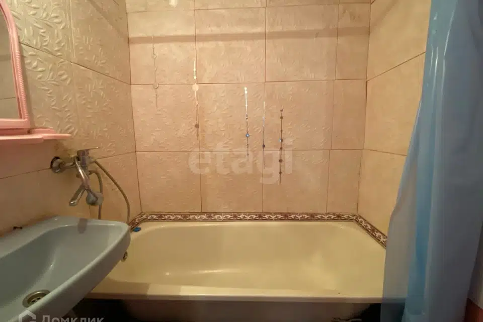 Продаётся 2-комнатная квартира, 51.5 м²