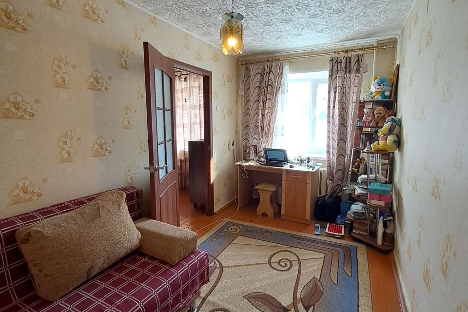 Продаётся 3-комнатная квартира, 56 м²