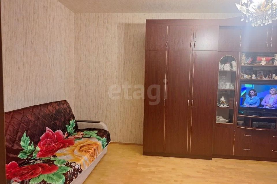 Продаётся 1-комнатная квартира, 38 м²