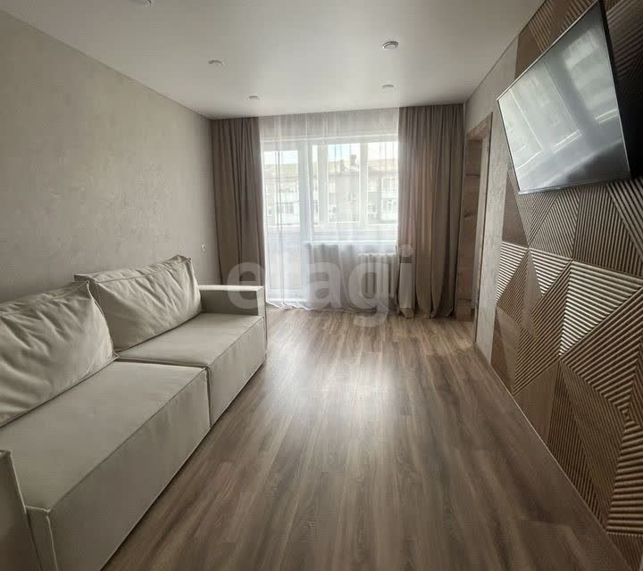 Продаётся 2-комнатная квартира, 43.6 м²