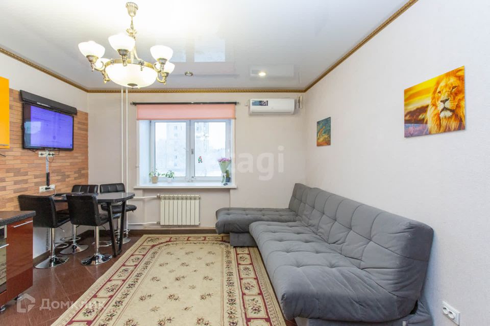 Продаётся 2-комнатная квартира, 71.5 м²