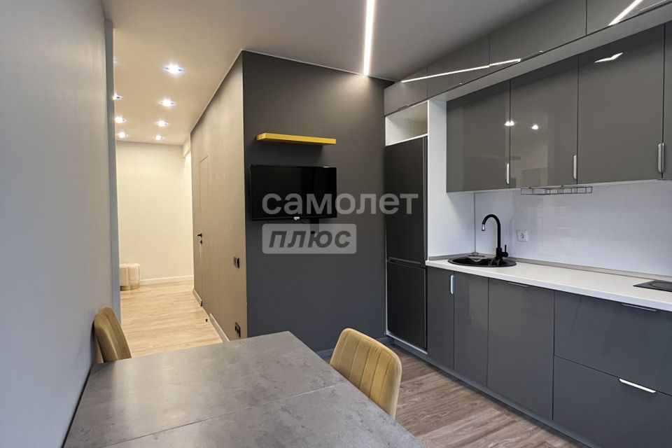 Продаётся 2-комнатная квартира, 57 м²