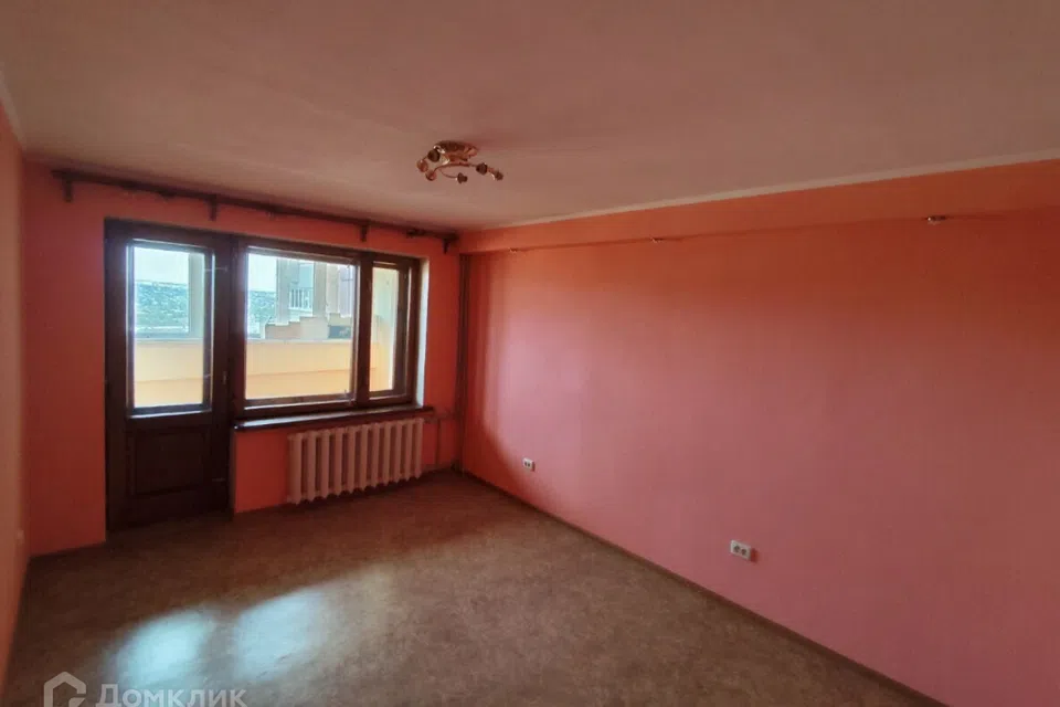 Продаётся 4-комнатная квартира, 94 м²
