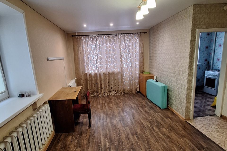 Продаётся 1-комнатная квартира, 32 м²
