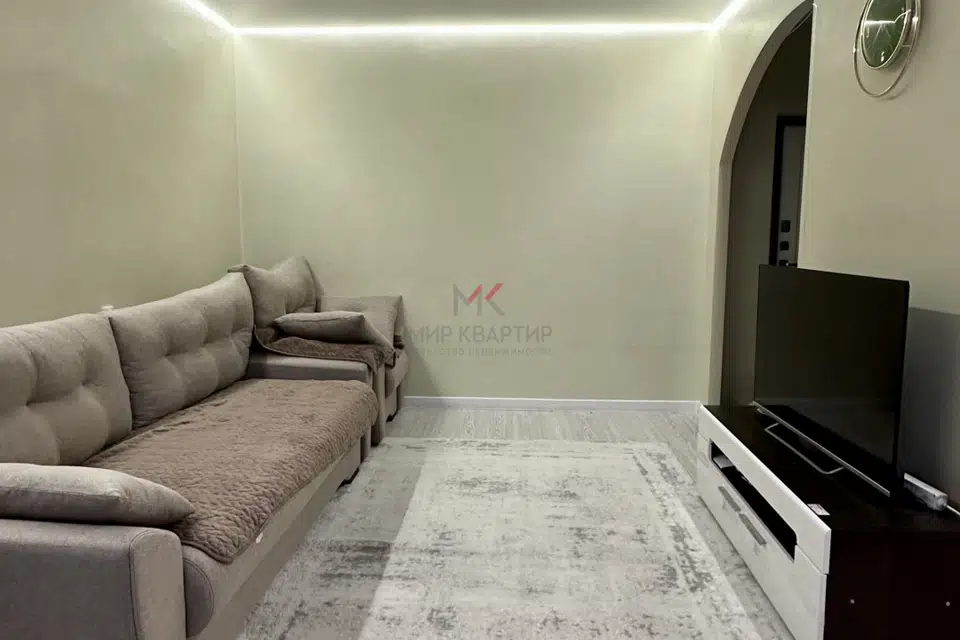 Продаётся 4-комнатная квартира, 70.3 м²