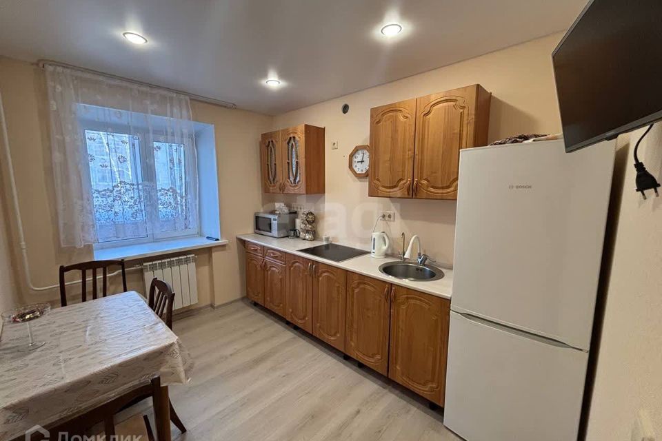 Сдаётся 1-комнатная квартира, 38 м²