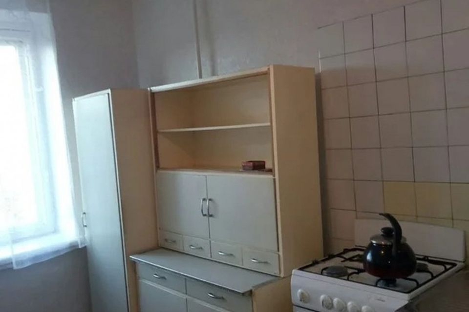 Сдаётся 2-комнатная квартира, 54 м²