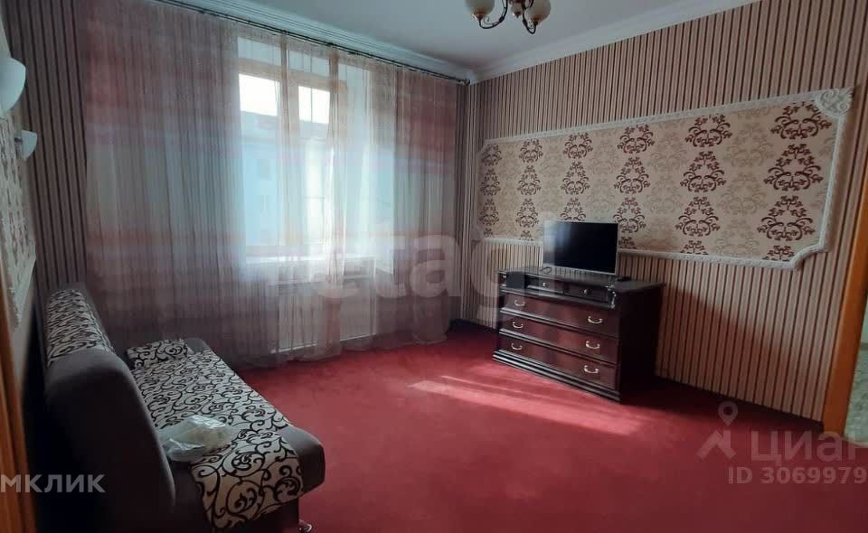 Сдаётся 2-комнатная квартира, 58 м²
