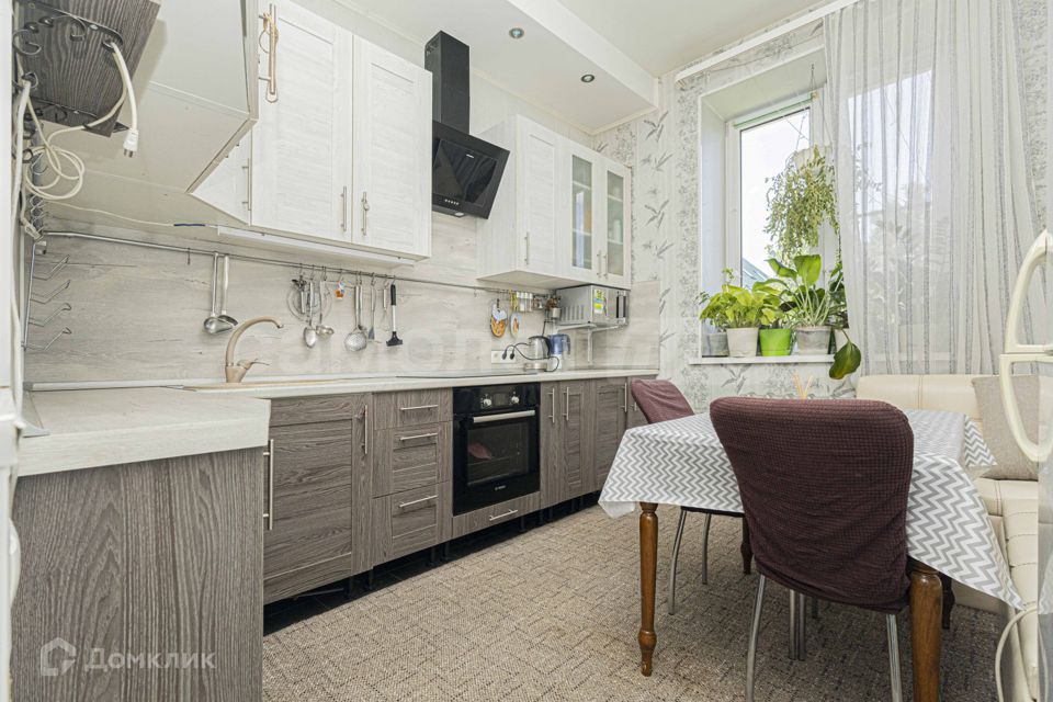 Продаётся 2-комнатная квартира, 50.5 м²