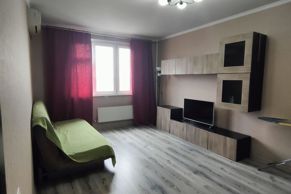 Продаётся 1-комнатная квартира, 38.2 м²