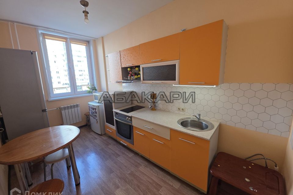 Сдаётся 2-комнатная квартира, 56 м²