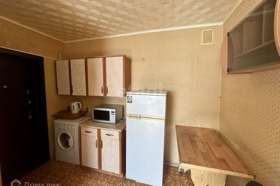 Продаётся комната в 1-комн. квартире, 18 м²