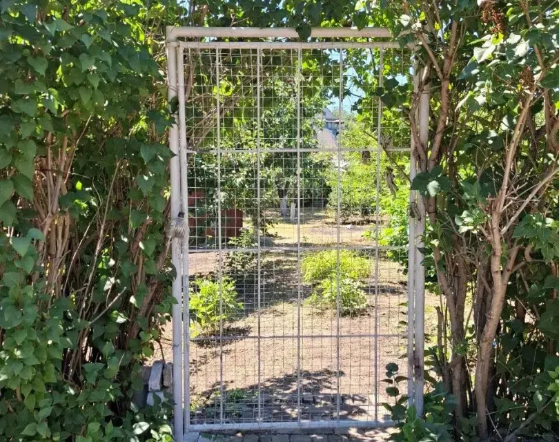 Продаётся участок, 5.37 сот., Садовый