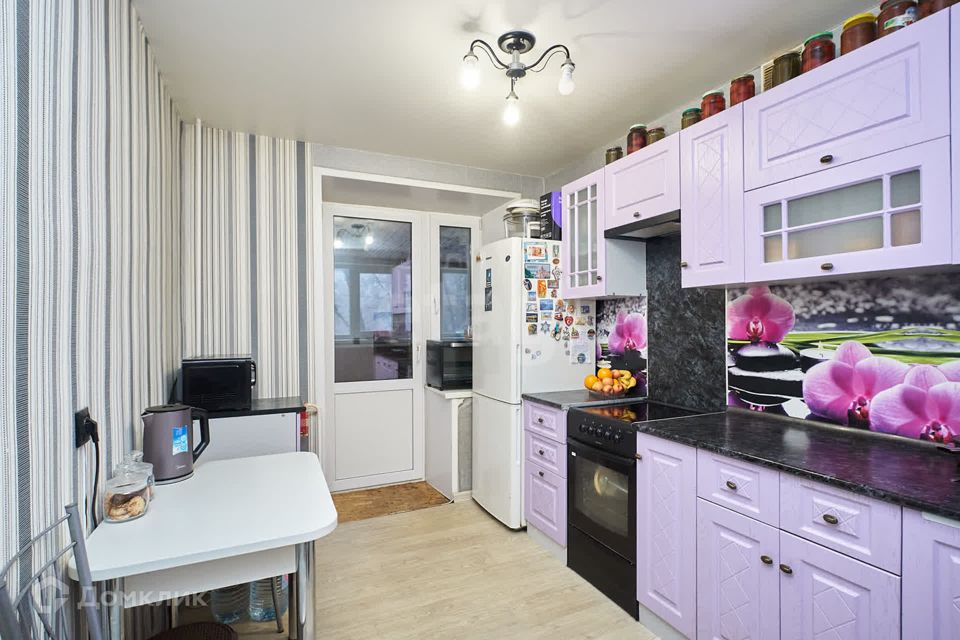 Продаётся 3-комнатная квартира, 60.7 м²