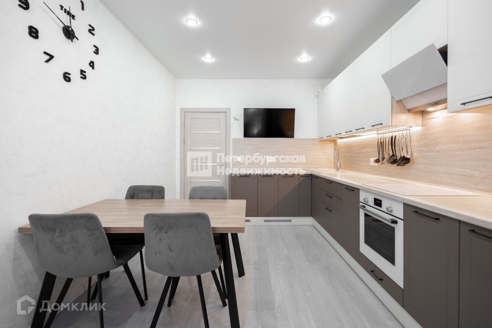 Продаётся 2-комнатная квартира, 59 м²