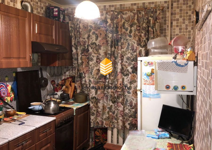 Продаётся 3-комнатная квартира, 59.8 м²