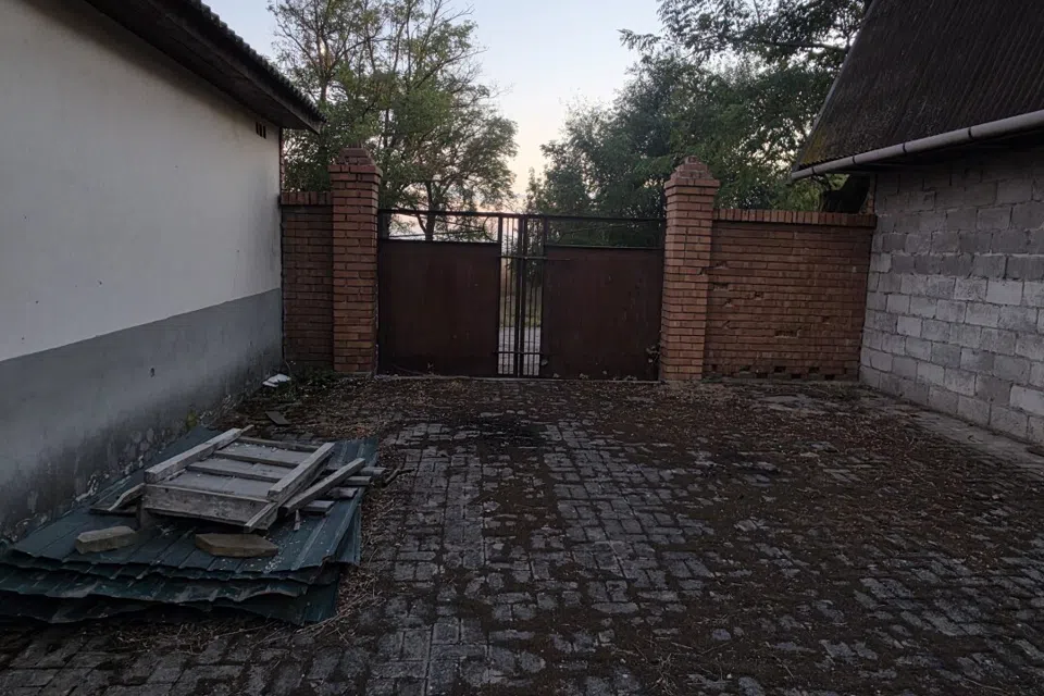 Продаётся 2-этажный дом, 407 м²
