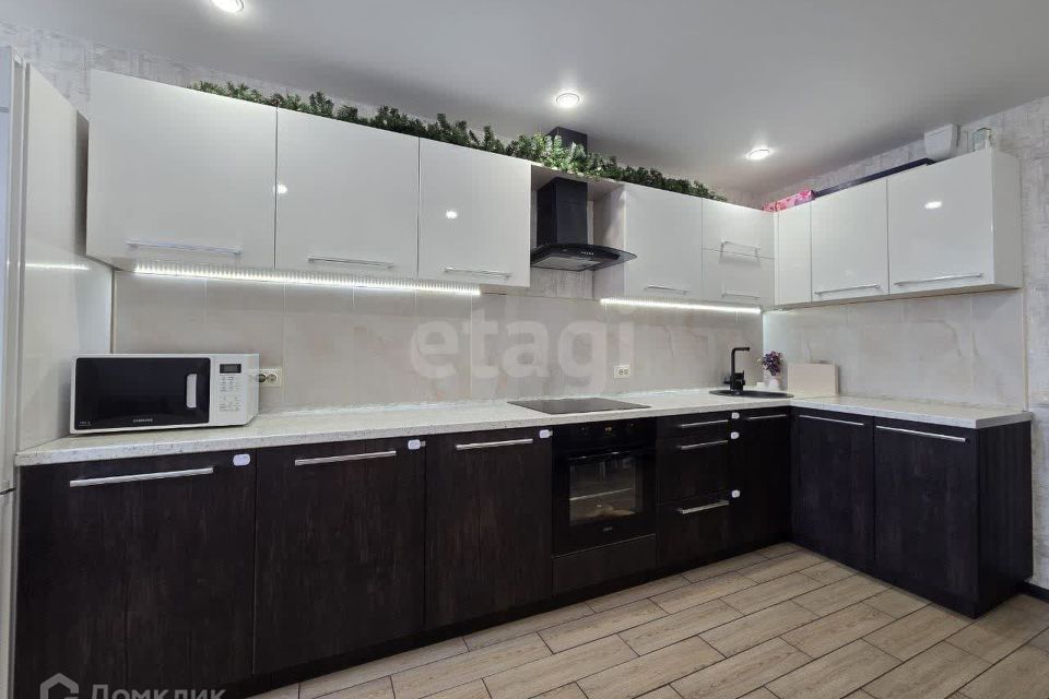 Продаётся 1-комнатная квартира, 44.3 м²