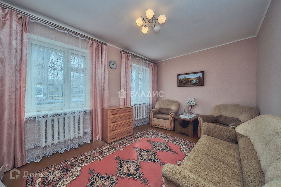 Продаётся 2-комнатная квартира, 47.3 м²
