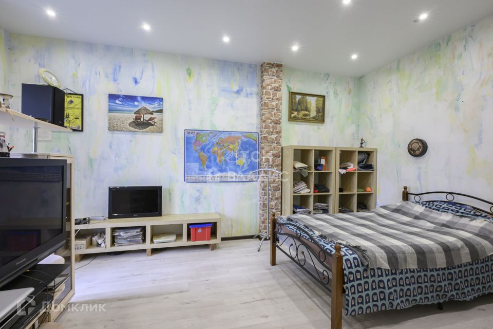 Продаётся 1-комнатная квартира, 40.4 м²