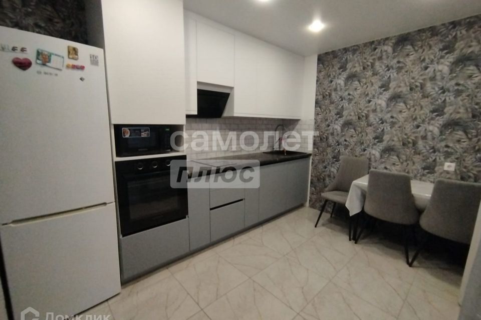 Продаётся 1-комнатная квартира, 40.9 м²