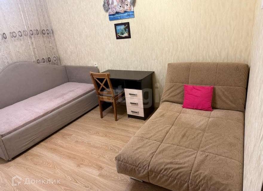 Сдаётся 2-комнатная квартира, 70 м²