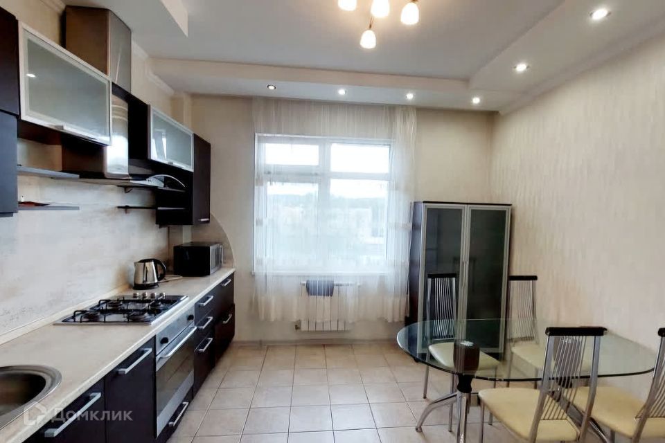 Продаётся 2-комнатная квартира, 58.5 м²