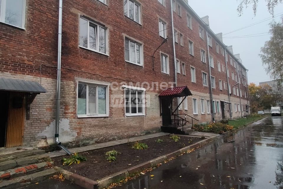 Продаётся комната в 6-комн. квартире, 18 м²