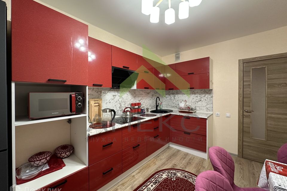 Продаётся 3-комнатная квартира, 75.9 м²
