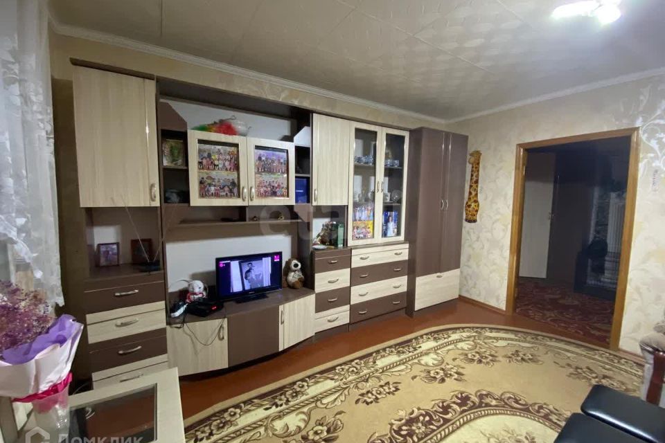 Продаётся 4-комнатная квартира, 91.4 м²