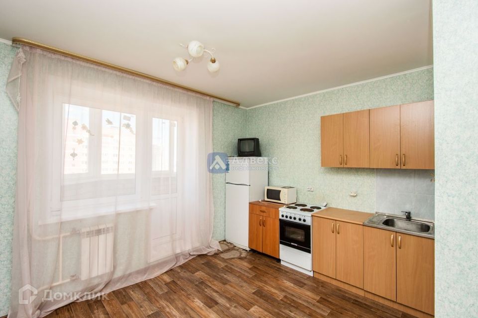 Продаётся 1-комнатная квартира, 42.4 м²