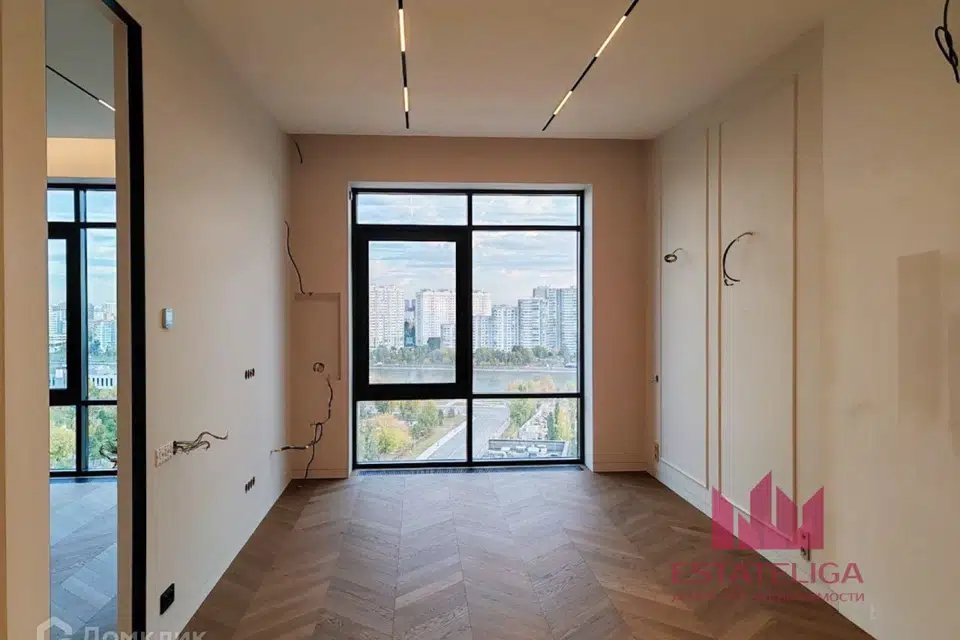 Продаётся 1-комнатная квартира, 59 м²