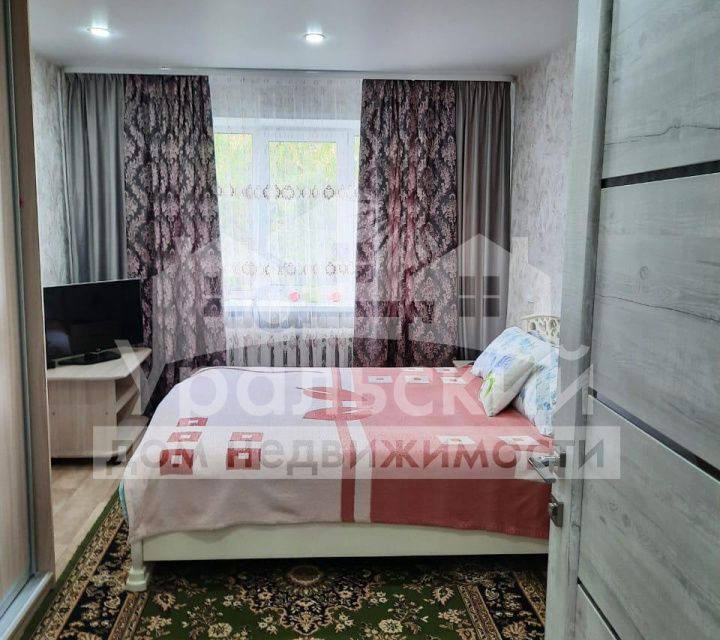 Продаётся 2-комнатная квартира, 37.8 м²
