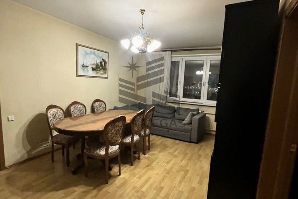 Сдаётся 3-комнатная квартира, 80 м²