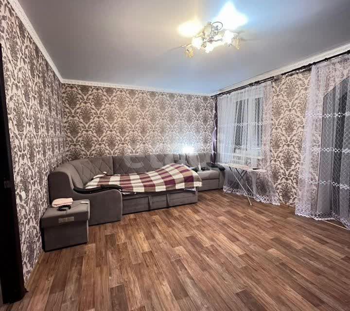 Продаётся 1-комнатная квартира, 46 м²