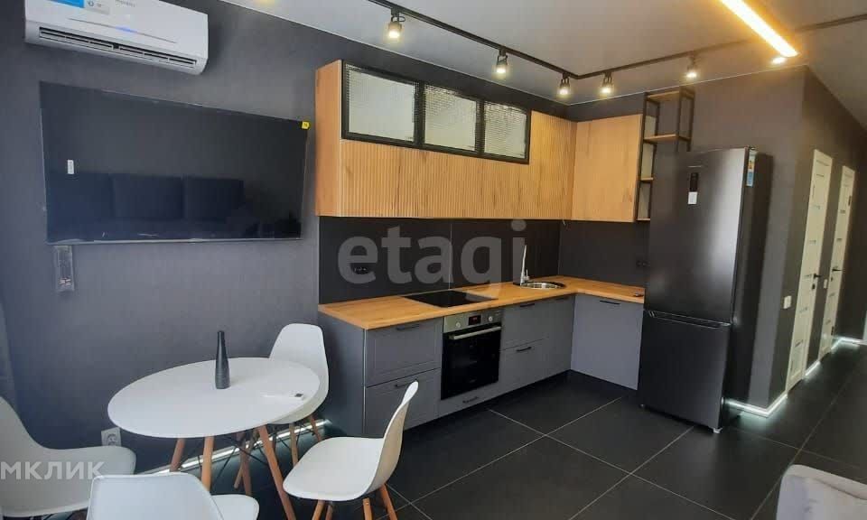 Продаётся 2-комнатная квартира, 69 м²