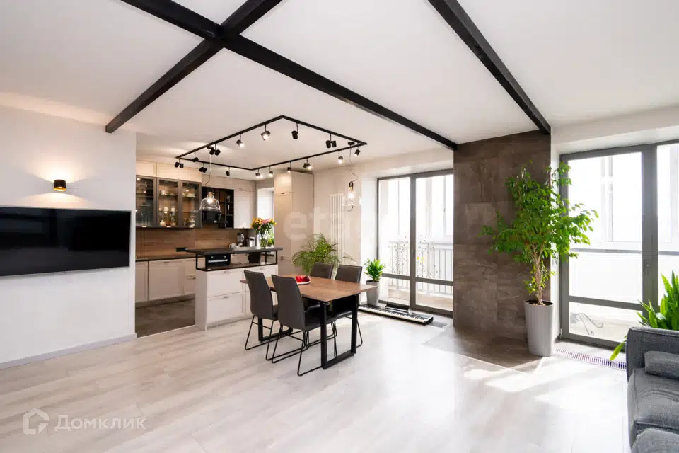 Продаётся 5-комнатная квартира, 130.9 м²