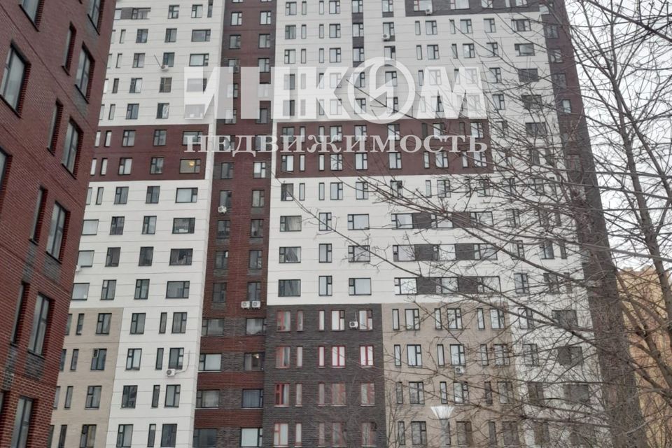 Продаётся 1-комнатная квартира, 42.3 м²