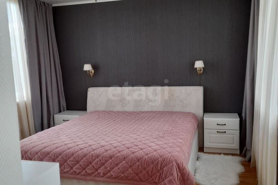 Продаётся 2-комнатная квартира, 64 м²