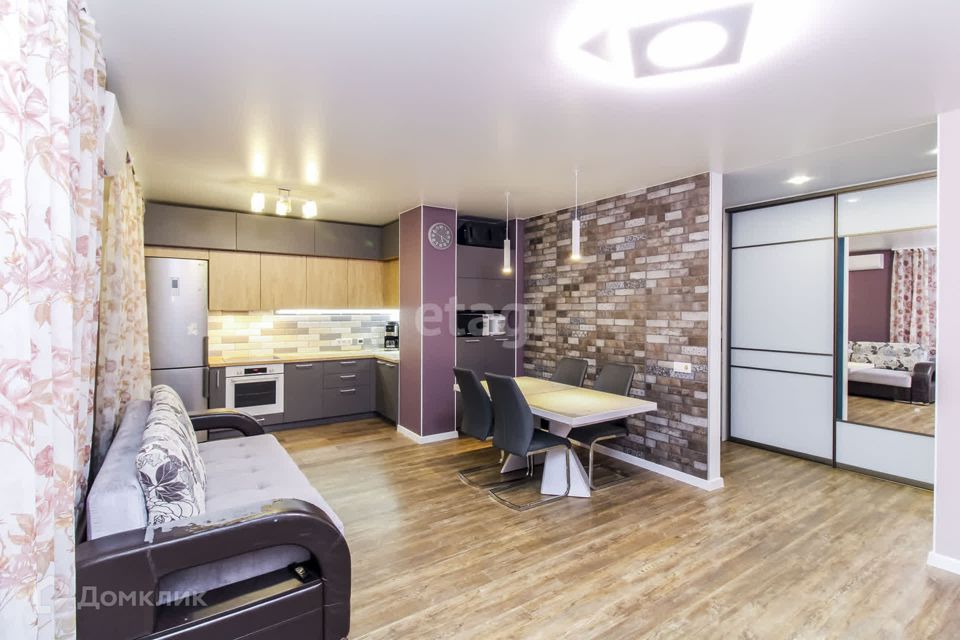 Продаётся 2-комнатная квартира, 74 м²