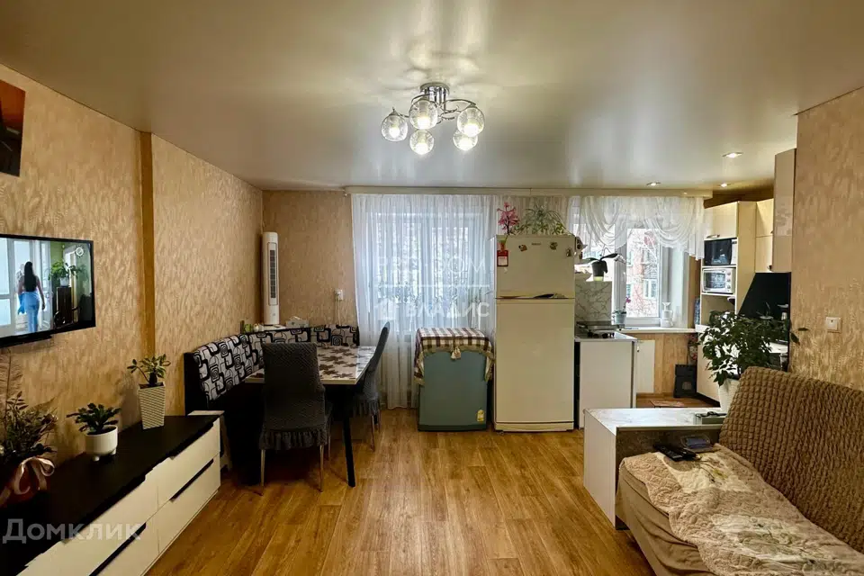 Продаётся 2-комнатная квартира, 42.5 м²