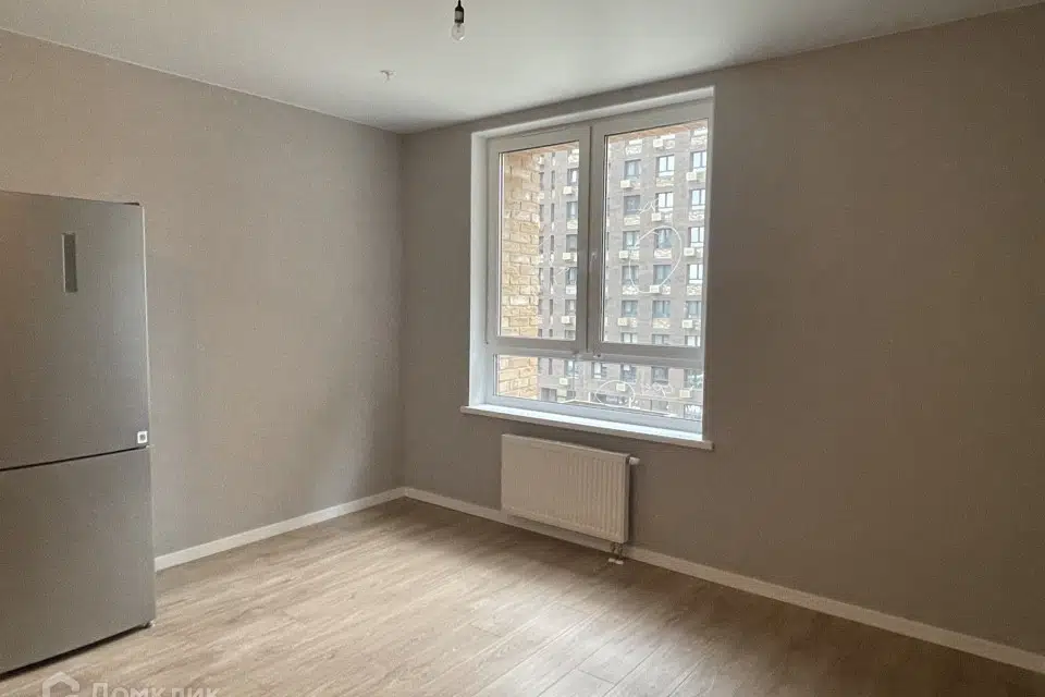 Продаётся 4-комнатная квартира, 72 м²