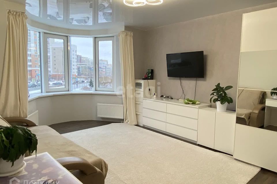 Продаётся 1-комнатная квартира, 48 м²